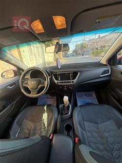 هیوندای ئەکسنت هاچباک
